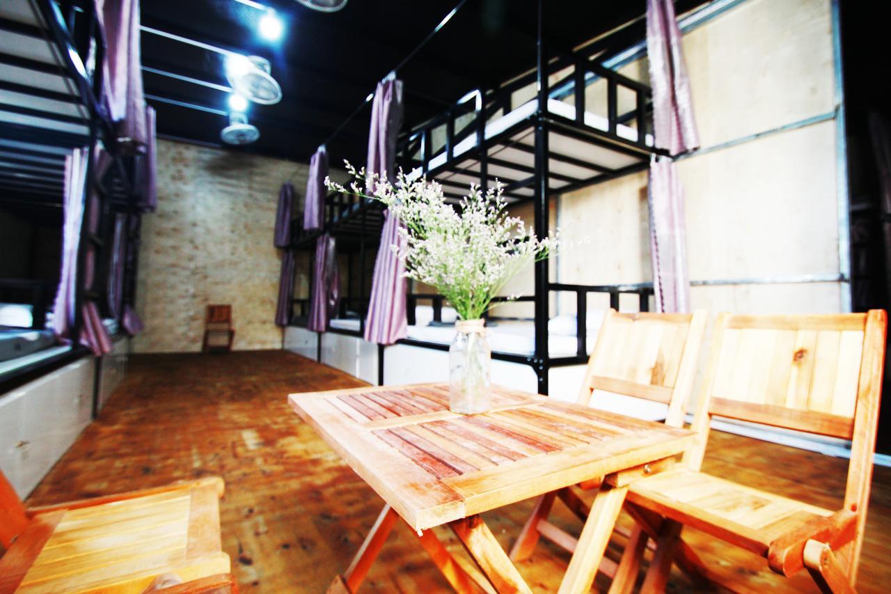Central Backpackers Hostel ハザン エクステリア 写真