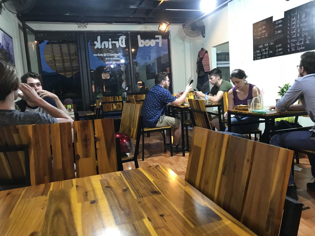 Central Backpackers Hostel ハザン エクステリア 写真