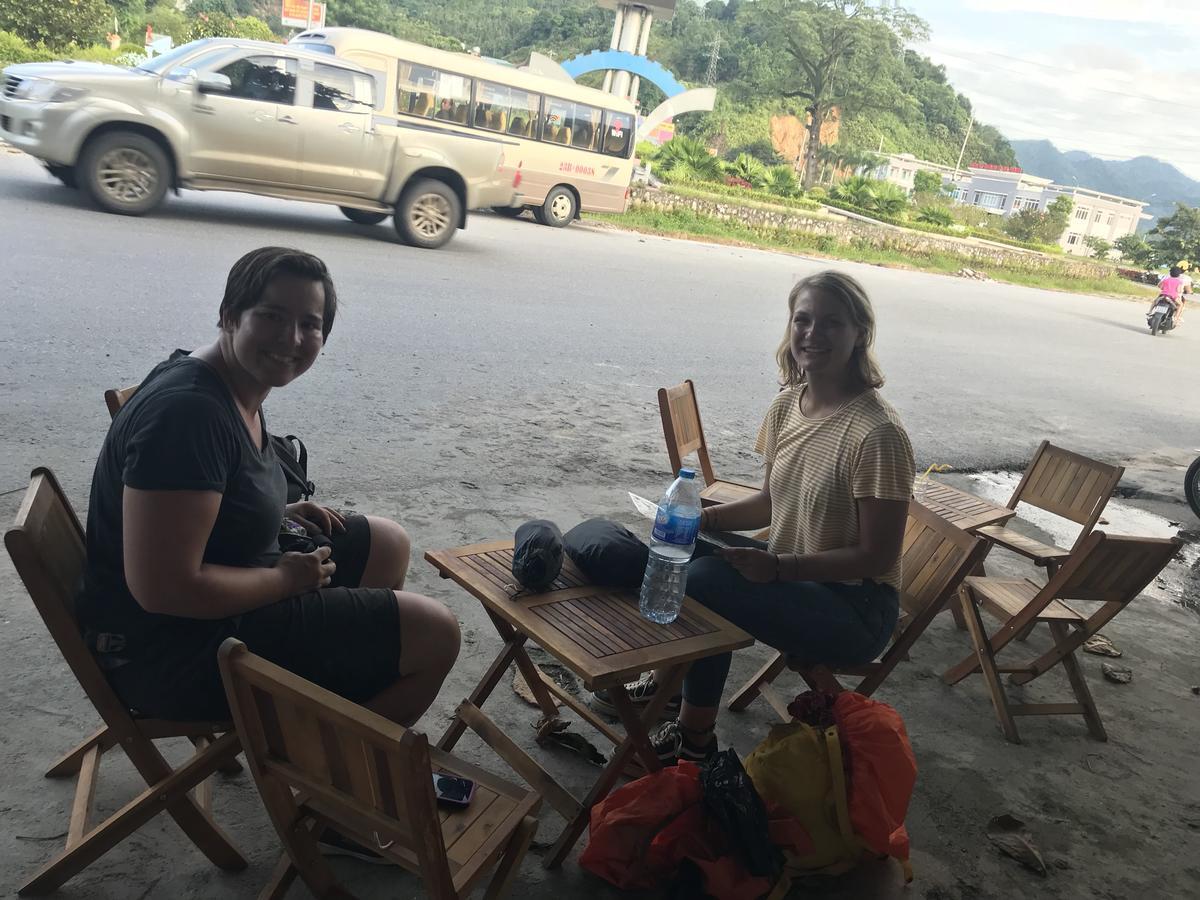 Central Backpackers Hostel ハザン エクステリア 写真