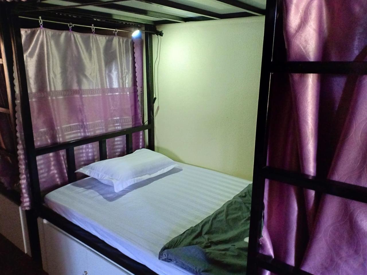 Central Backpackers Hostel ハザン エクステリア 写真