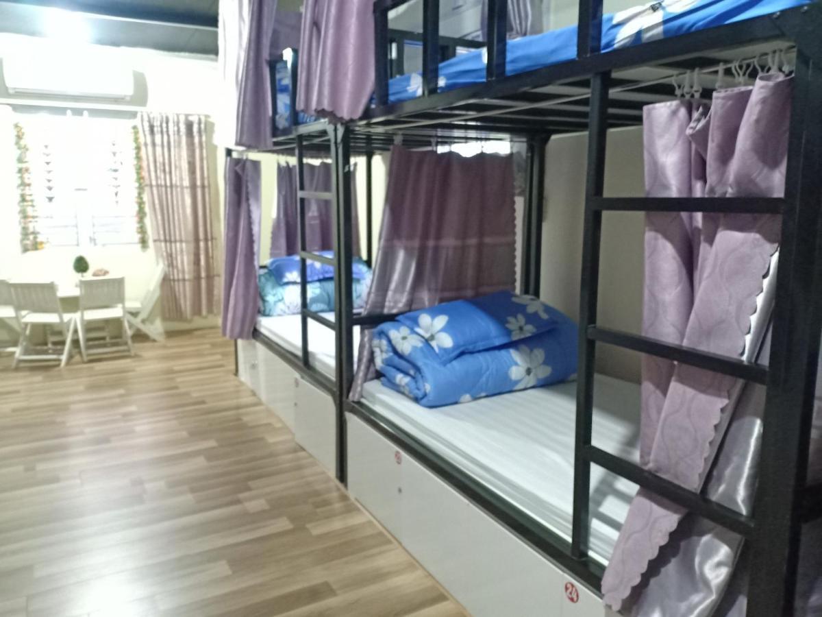 Central Backpackers Hostel ハザン エクステリア 写真