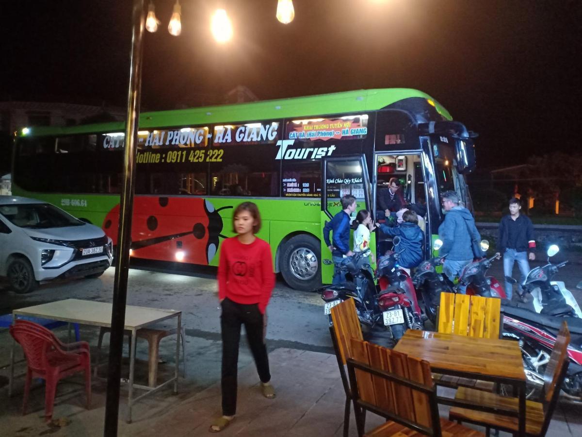 Central Backpackers Hostel ハザン エクステリア 写真