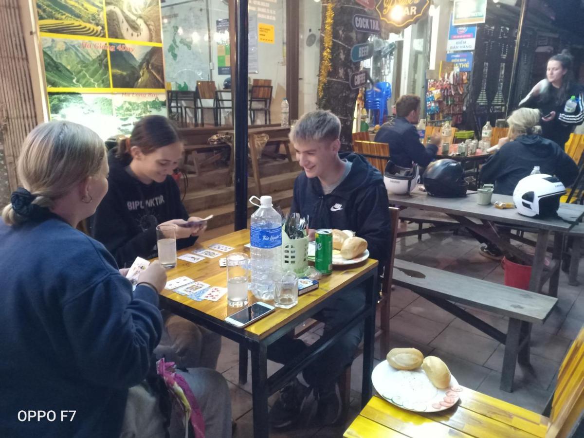 Central Backpackers Hostel ハザン エクステリア 写真